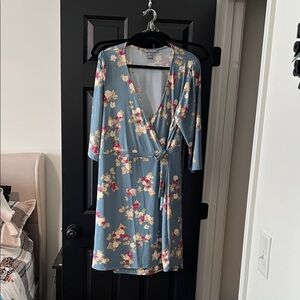 Floral Wrap dress in Blue